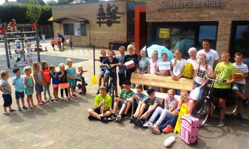 leuke kiekjes 40e keer Kalenberg 2016 Dag groep 8 (9) leuke kiekjes 40e keer Kalenberg 2016 Dag groep 8 (9)