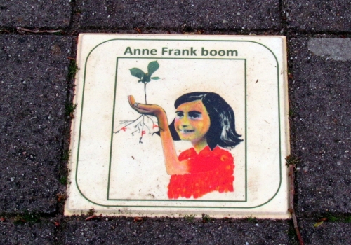Anna Frank boom Anna Frank boom