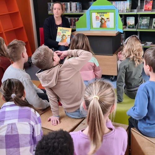 2023-bibliotheekbezoek-1 2023-bibliotheekbezoek-1