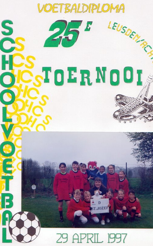 Schoolvoetbal foto’s (1) Schoolvoetbal foto’s (1)