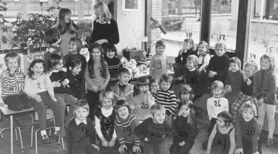 Kleuterklas 1972 – -1973 B Kleuterklas 1972 – -1973 B